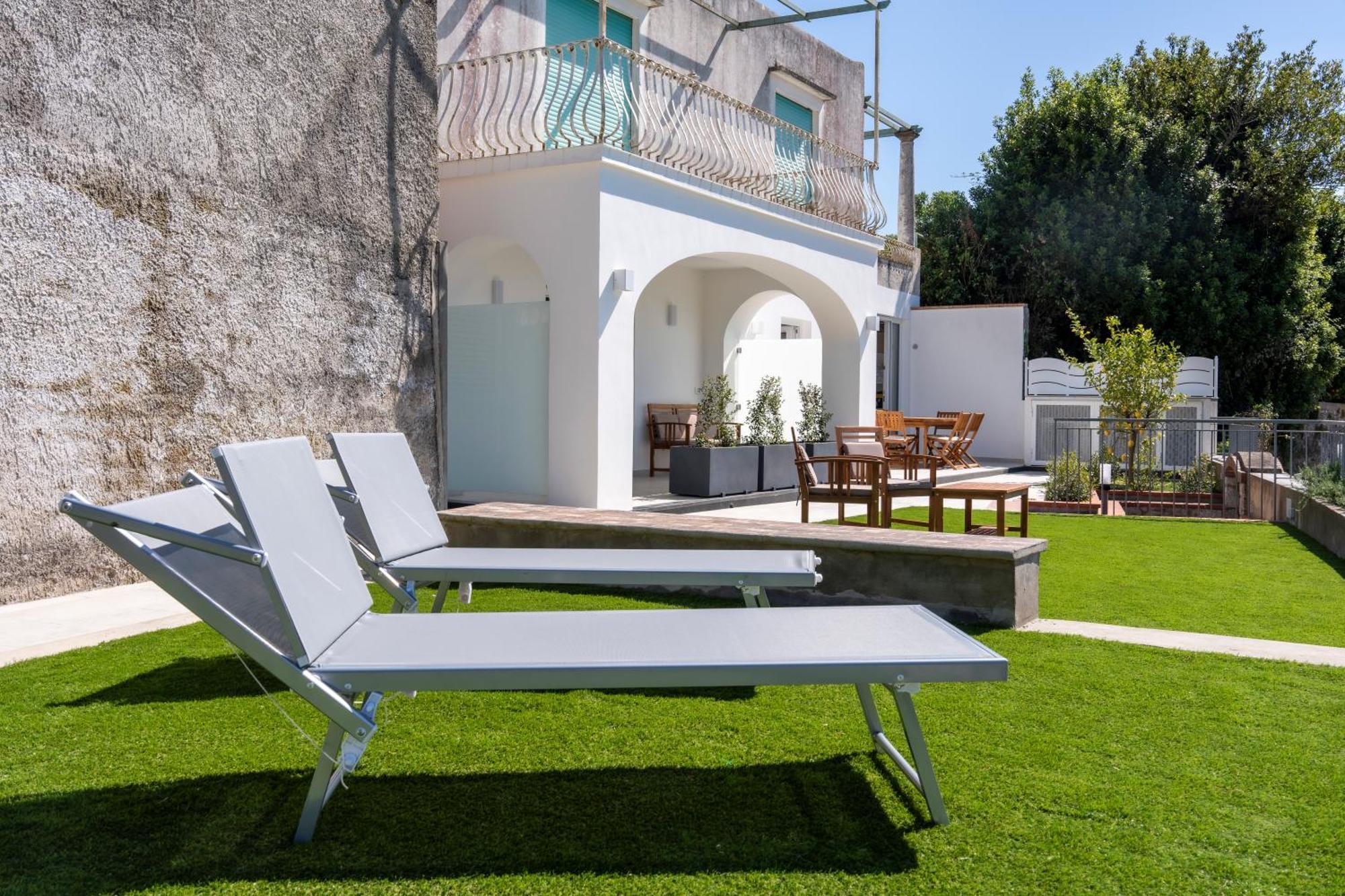 La Minucciola Capri Bed & Breakfast Анакапри Екстериор снимка